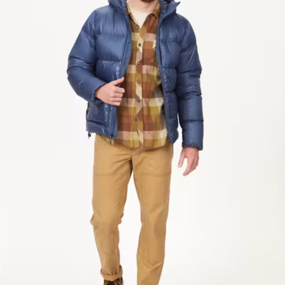 Navy Blue Quilted Puffer Jacket with Hood and Zipper Closure - Picture 3 of 11